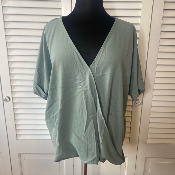 Zenana Outfitters Tops - Zenana Premium | Elegant Green Women's Top | Size 1X
